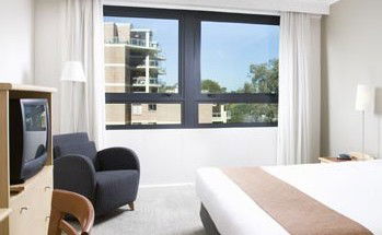 Pacific International Suites Parramatta - Accommodation Port Hedland 3