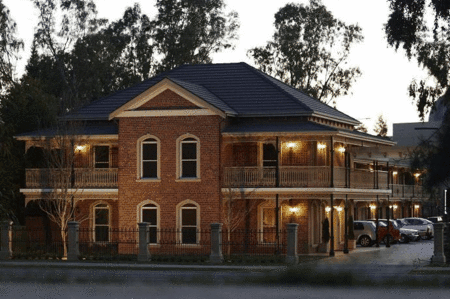 Carlyle Suites  Apartments - Accommodation Port Hedland