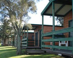 Oasis By The Lake - Accommodation Port Hedland 5