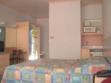 Golden Sands Motor Inn - Accommodation Port Hedland 1