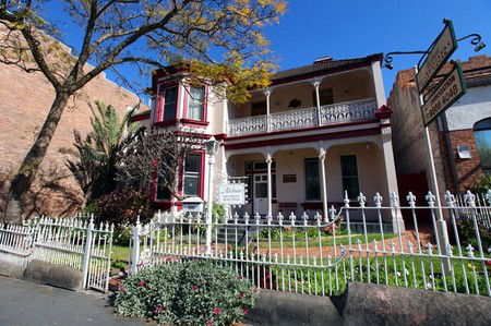 Alishan International Guesthouse - Accommodation Port Hedland 0