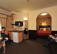 Highlander Motor Inn And Apartments - Accommodation Port Hedland