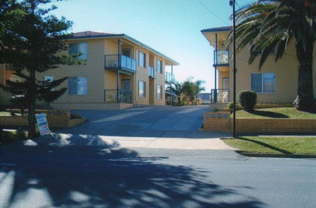 AA Madalena Court Holiday Apartments - Accommodation Port Hedland 0