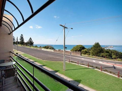 Centreport Units - Accommodation Port Hedland 1