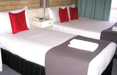 Golden Harvest Motor Inn - Accommodation Port Hedland 2