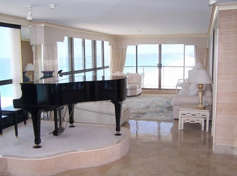 Golden Sands Holiday Apartments - Accommodation Port Hedland 2