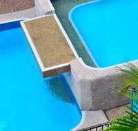 Waters Edge The Strand - Townsville - Accommodation Port Hedland