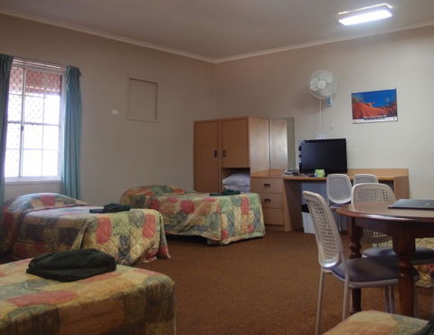 Bluestone Motor Inn - Accommodation Port Hedland 1