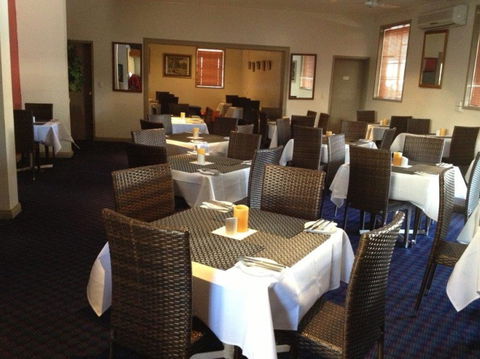 Bluestone Motor Inn - Accommodation Port Hedland 3