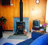 Black Jack Get-a-way - Magpies Nest - Accommodation Port Hedland