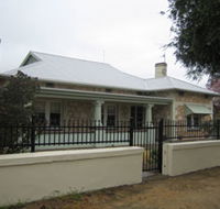 Naracoorte Cottages - MacDonnell House - Accommodation Port Hedland