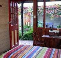 Red Poles - Accommodation Port Hedland