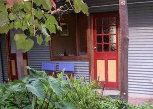 Red Poles - Accommodation Port Hedland 2