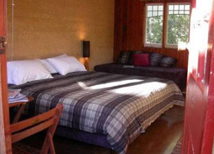 Red Poles - Accommodation Port Hedland 3