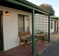 Moonta Bay Road Cabins and Cottages - Accommodation Port Hedland