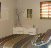 Luxury Vineyard Cottage on Pike River Lyrup - Accommodation Port Hedland