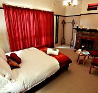 Old Cable Station Colonial Retreat - Accommodation Port Hedland