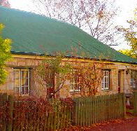 Colonial Cottages of Ross - Captain Samuels Cottage - Accommodation Port Hedland