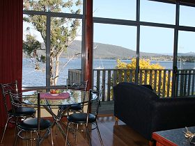 Driftwood Cottages - Beach House - Accommodation Port Hedland 0