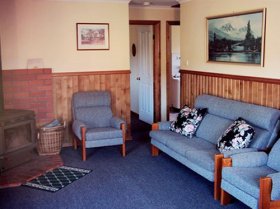 Lake Yalleena Holiday Cabins - Accommodation Port Hedland 0
