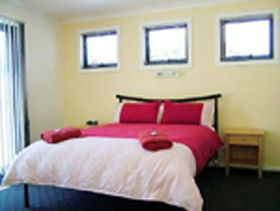 Waves Edge On Freycinet - Accommodation Port Hedland 0