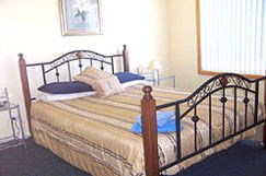 Fish-Tales On The Bay - Accommodation Port Hedland 1