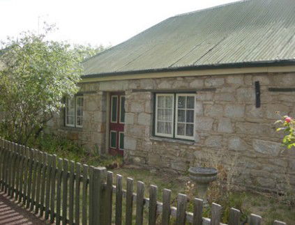 Colonial Cottages Of Ross - Captain Samuels Cottage - Accommodation Port Hedland 2
