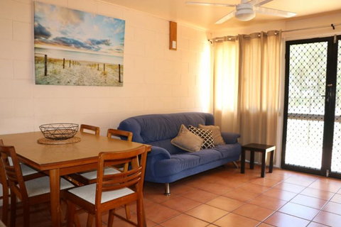 Pippies Beachhouse - Accommodation Port Hedland 1
