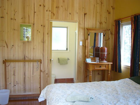 Glasshouse Mountains Ecolodge - Accommodation Port Hedland 1