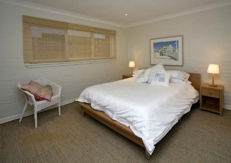 Absolute Waterfront At Hyams Beach - Elandra - Accommodation Port Hedland 0