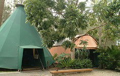 Arts Factory Backpackers Lodge - Accommodation Port Hedland 0