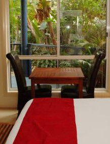 Azura Beach House Bed And Breakfast - Accommodation Port Hedland 2
