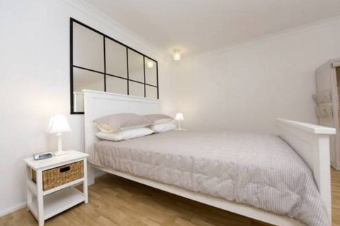 A Beach House On Sunset - Accommodation Port Hedland 3