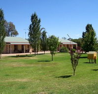 Narrandera Caravan Park - Accommodation Port Hedland