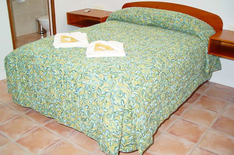 R & R @ Woodgate Beach - Accommodation Port Hedland 0