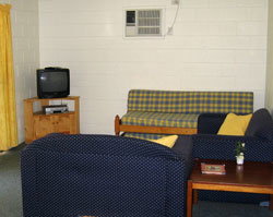 Sunlover Lodge Holiday Units And Cabins - Accommodation Port Hedland 2