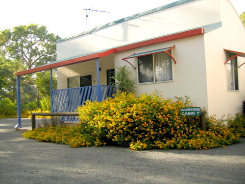 Sunlover Lodge Holiday Units And Cabins - Accommodation Port Hedland 3