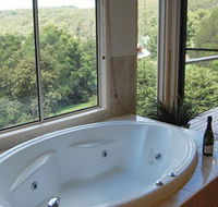 Ravensbourne Escape Kookaburra Kottage - Accommodation Port Hedland