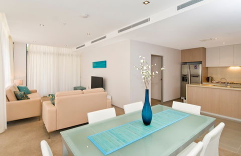 Ambience On Burleigh Beach - Accommodation Port Hedland 2