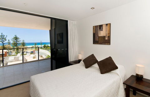 Ambience On Burleigh Beach - Accommodation Port Hedland 3