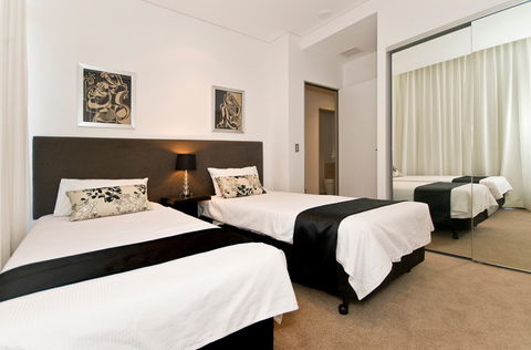 Ambience On Burleigh Beach - Accommodation Port Hedland 10