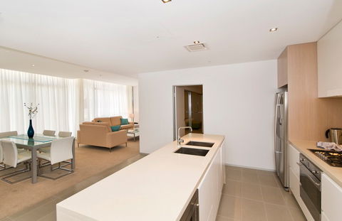 Ambience On Burleigh Beach - Accommodation Port Hedland 16
