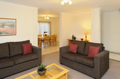 Apartments @ Forest Hill - Accommodation Port Hedland 0