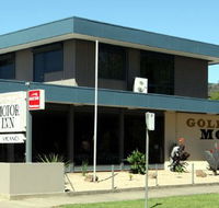 Golden Leaf Motel