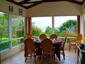 Albany View Street Lodge Bed And Breakfast And Art Studio - Accommodation Port Hedland 0
