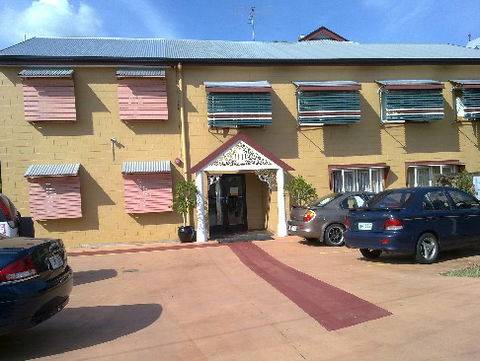 Avondale Private Hotel - Accommodation Port Hedland 0