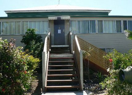 Barnacles Backpackers - Accommodation Port Hedland 4