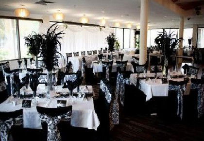 Bribie Island Hotel - Accommodation Port Hedland 1