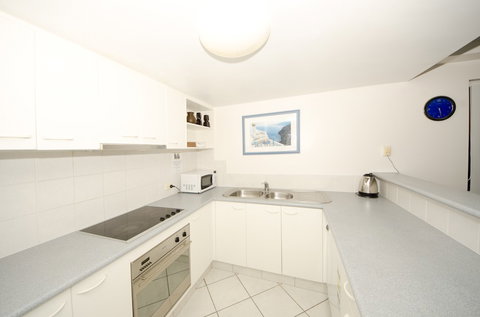 San Mateo On Broadbeach - Accommodation Port Hedland 2