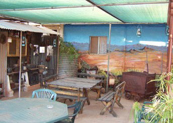 Safari Lodge Motel - Accommodation Port Hedland 0